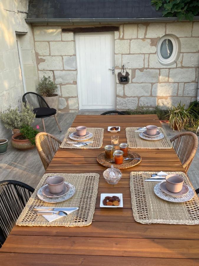 Chambres D Hotes Avec Piscine Et Spa La Foliere Saumur Villebernier Екстериор снимка