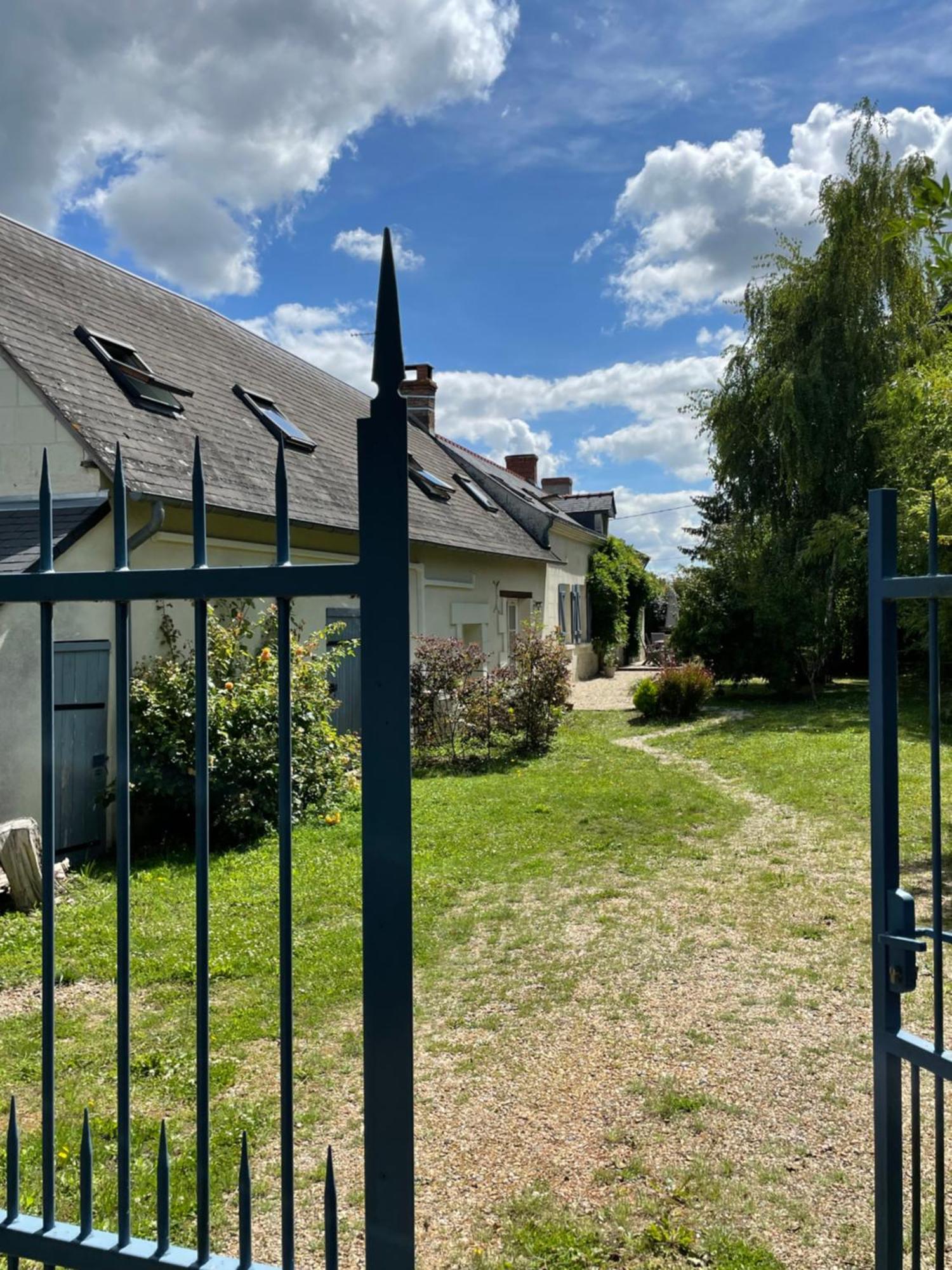 Chambres D Hotes Avec Piscine Et Spa La Foliere Saumur Villebernier Екстериор снимка